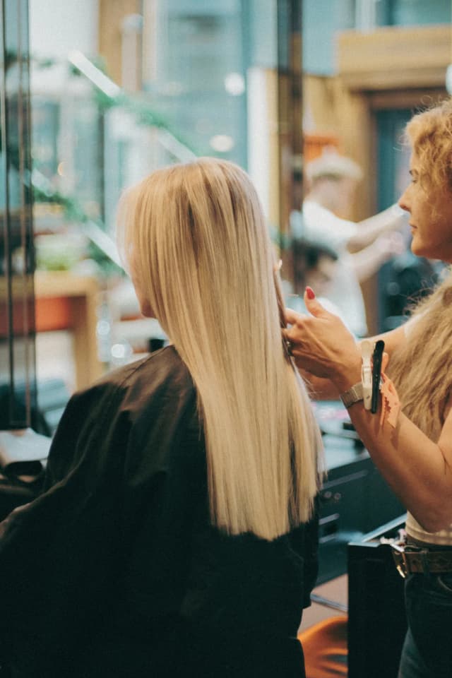 Hair and beauty results at Wigs & Warpaint Sheffield